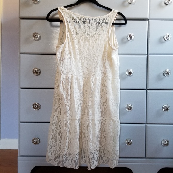 AE | Lace Shift Dress - Picture 2 of 4